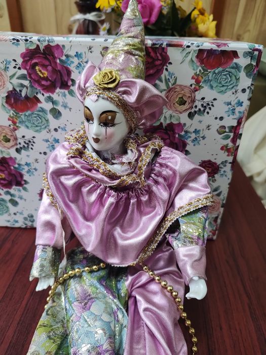 Венеціанські лялечки та посуд