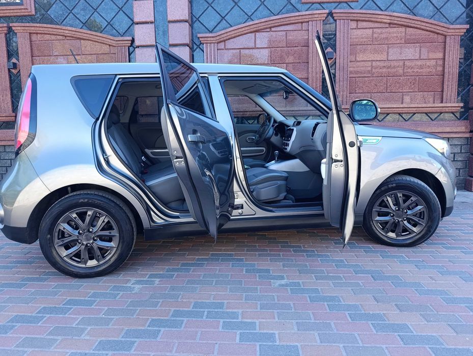 Kia Soul 2015 Електро