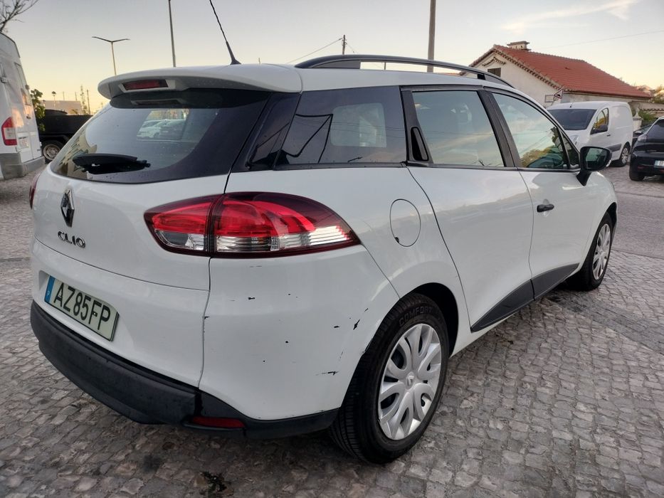 Renault Clio Impecável