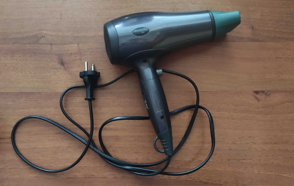 Phillips 2000w SalonDry Active ION hp4935 2000w