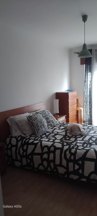 Alugo  2 quartos ericeira