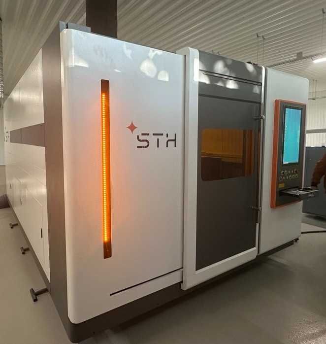 Верстат лазерного різання металу закритого типу STH  S-Laser FH1530
