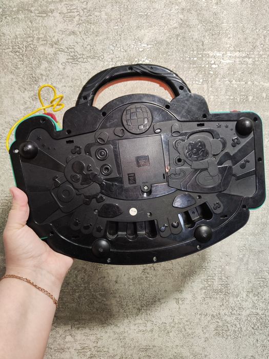 Музичний інструмент Синтезатор