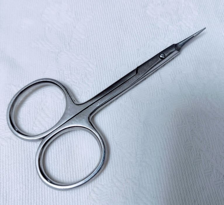 Ножницы маникюрные