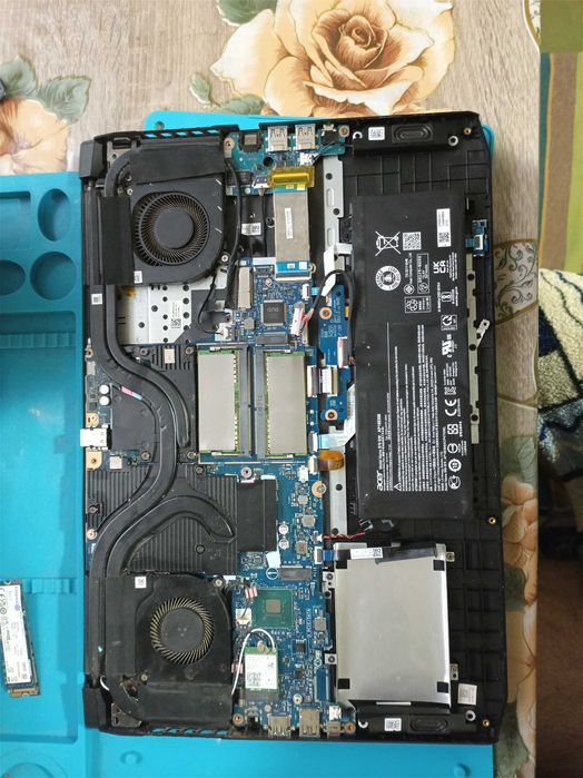 Ноутбук Acer Nitro 5 (Model: N20C2) — на запчастини / донор