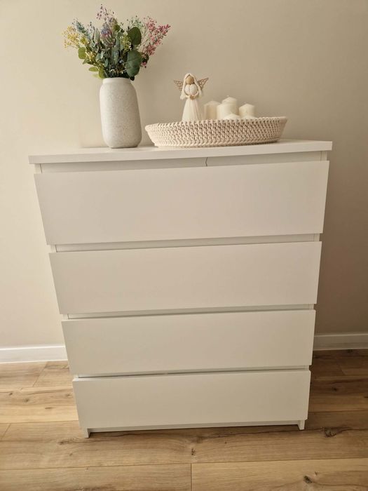Komoda biała Ikea Malm 80x48 cm.