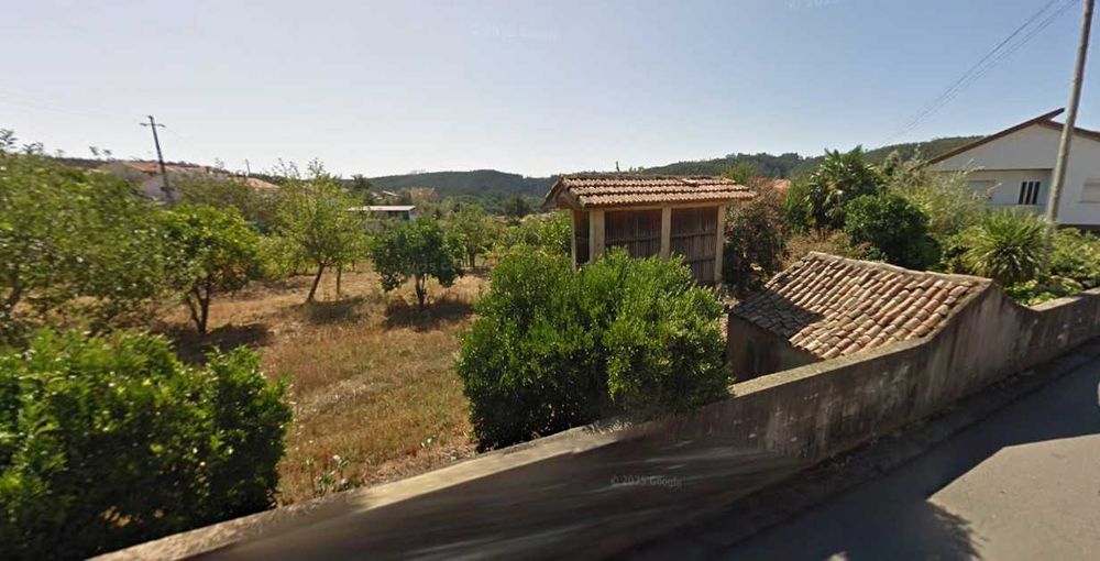 Terreno à venda na Rua Sobreiral