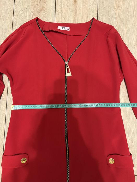 Червона сукня M-L, скоріше L