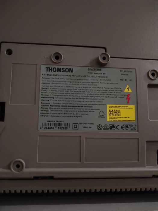 Televisão Thomson + Móvel
