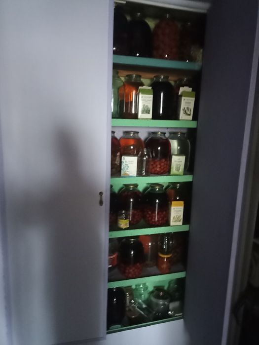 Продам 2 к.кв. по вул. Ярославська