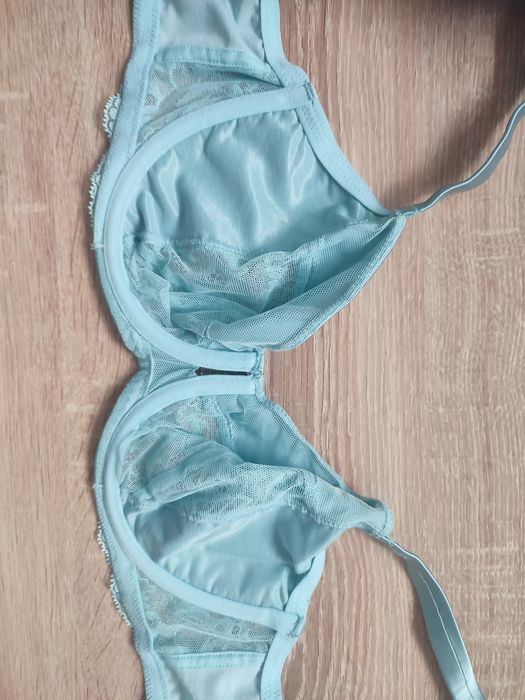 Biustonosz miękki M&S