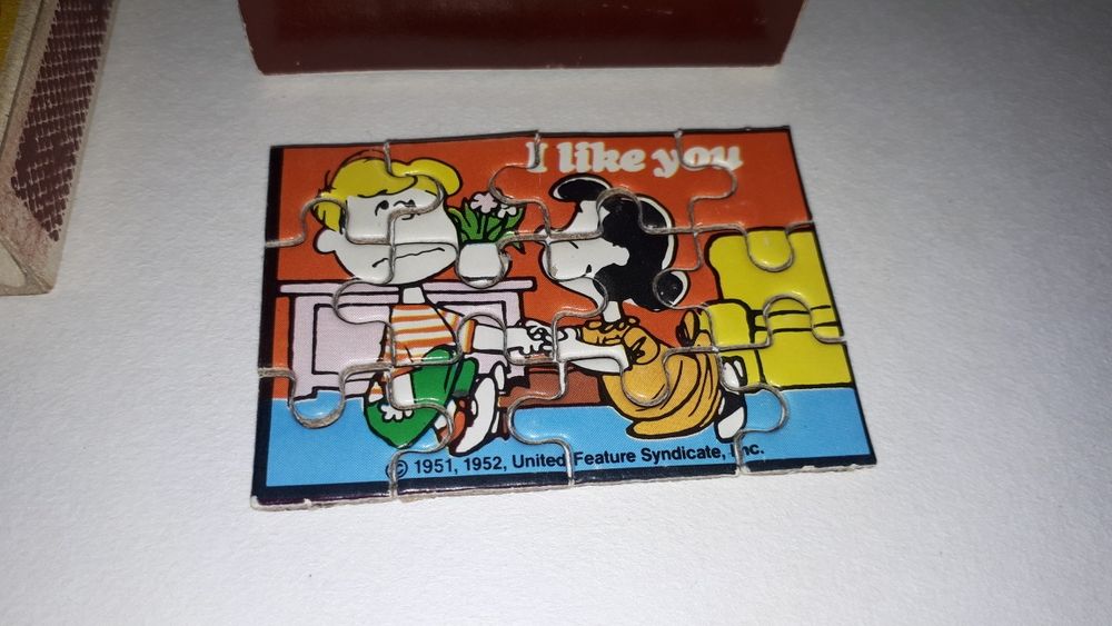 Stare maxi puzzle Kinder PEANUTS