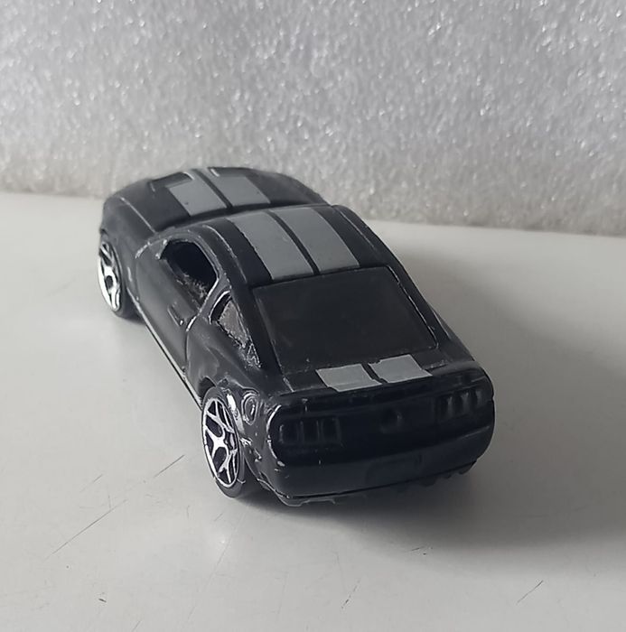 07 shelby GT500 hot wheels