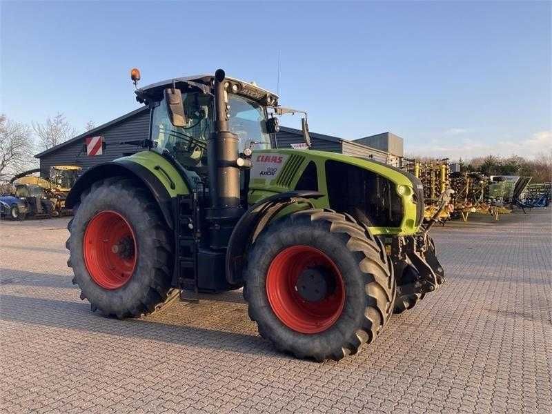 Claas Axion 930 CMATIC CEBIS вживаний