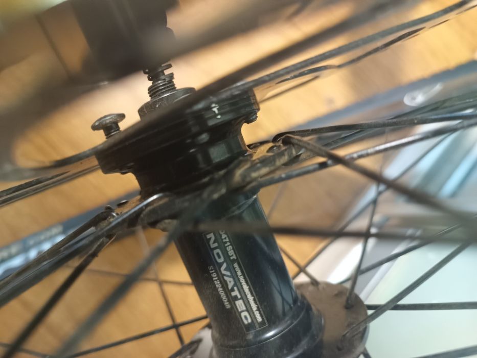 Колеса, 2 штуки в наборі.