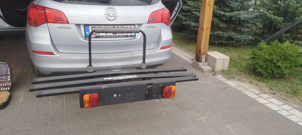 Bagażnik rowerowy na Hak UCHYLNY sprzedam lub zamienię