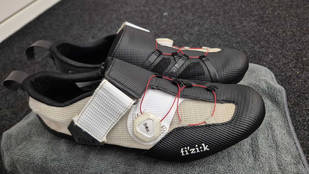 FIZIK Transiro Infinito R3 TAM42 Triatlo