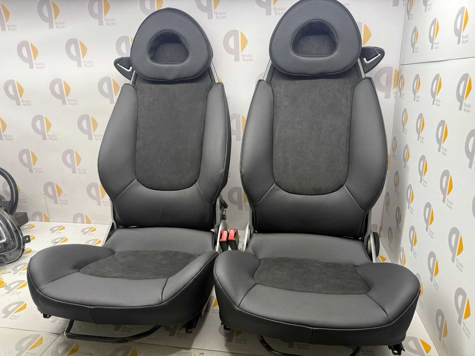 Bancos pele alcântara smart roadster