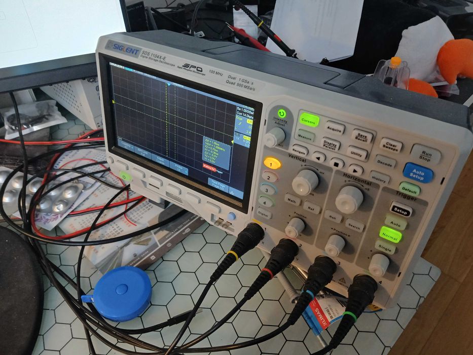 Oscyloskop Siglent SDS 1104X-E 100 MHz 4 kanały jak nowy