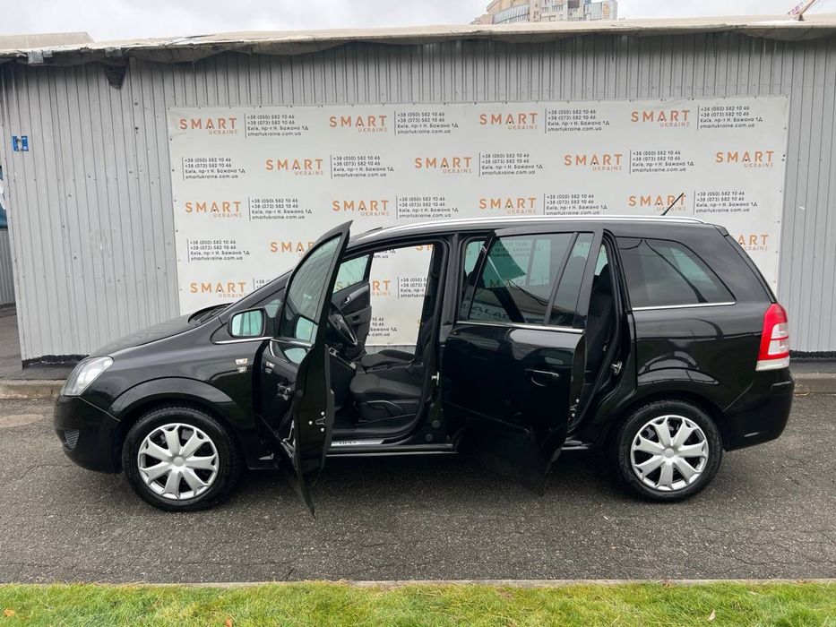 Opel Zafira 1.8 eco з Швейцарії