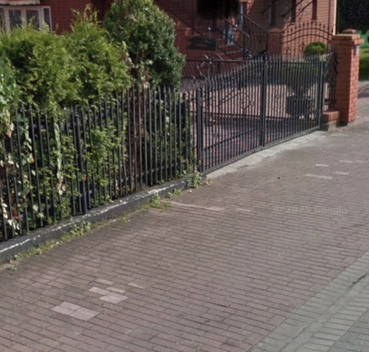Sprzedam metalowy płot kuty