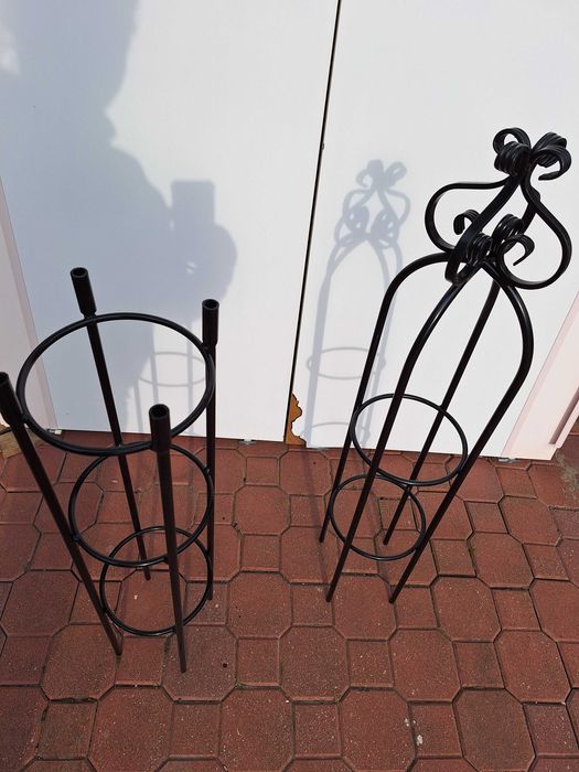 Metalowa pergola ogrodowa – czarny półmat, rękodzieło