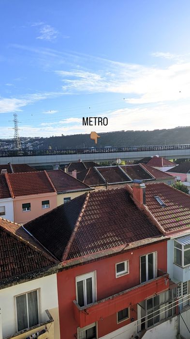 Quarto próximo ao Metro de Odivelas