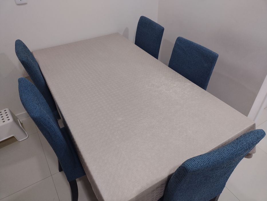 Cadeiras Henriksdal - Estrutura Madeira Maciça