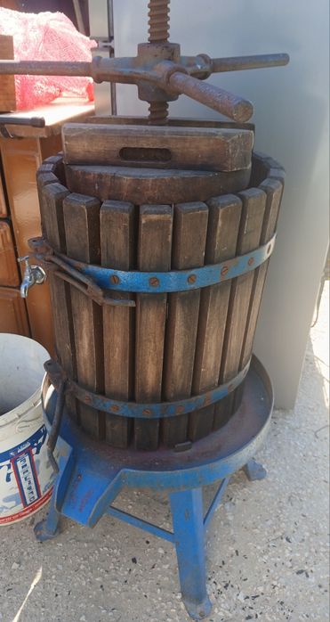 Prensa para uvas vinho com todos os acessórios