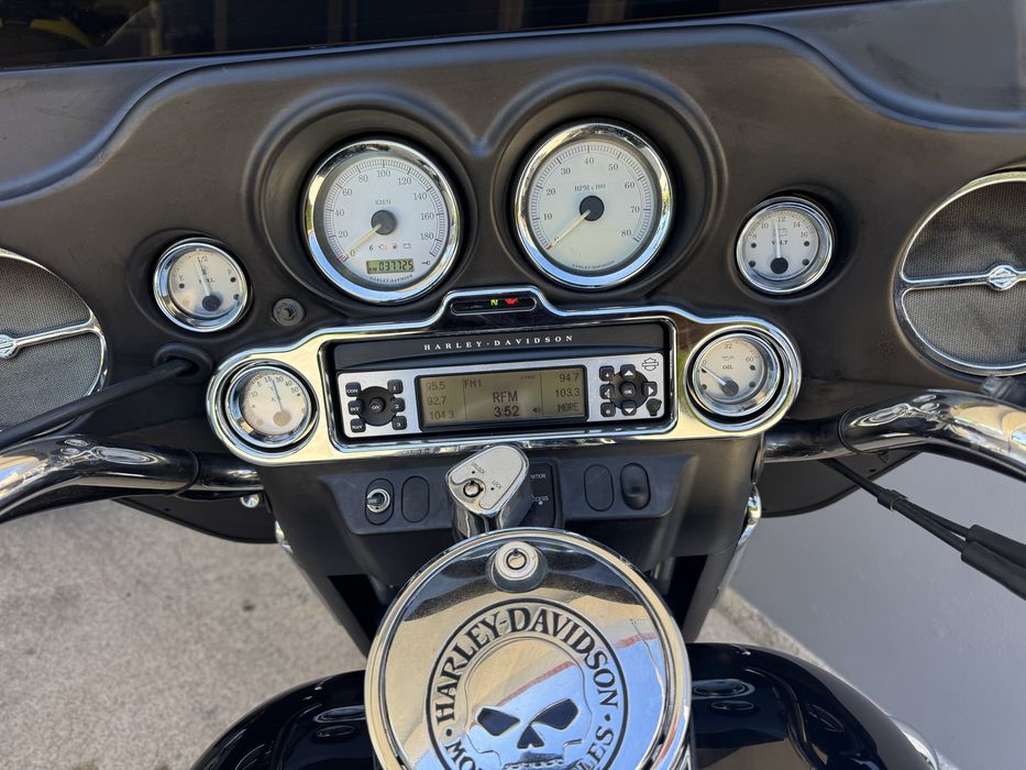 Harley Davidson street glide FLHX