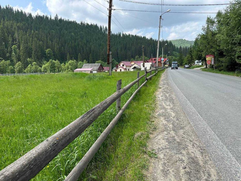 Вигідна пропозиція в першій лінії ділянка в Поляниці поруч з Буковелем