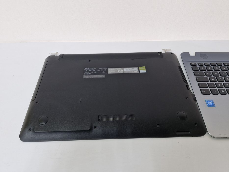 Запчастини: Ноутбук Asus F541SA Топкейс,нижня частина,плата.