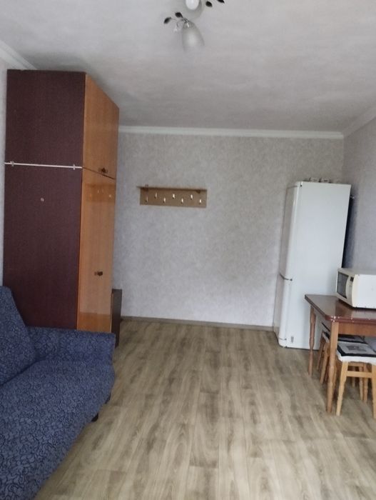 Здається  простора, після ремонту, кімната в гуртожитку, Леваневського, 4000+ ком