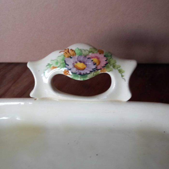Tabuleiro com asas em cerâmica