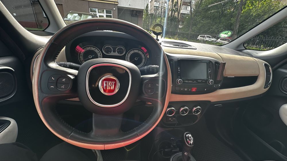 Продам fiat 500l