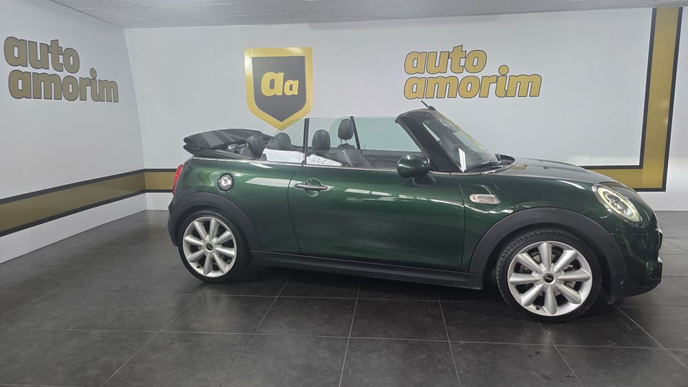 MINI Cabrio Cooper S Sidewalk