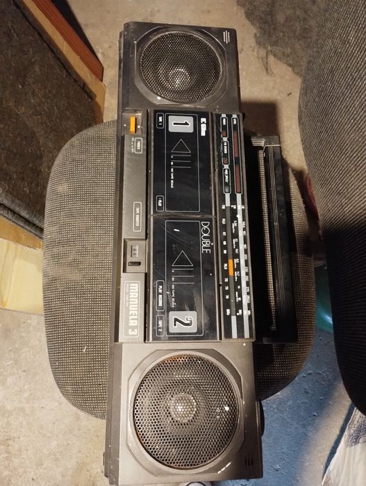 Radiomagnetofon Manuela 3