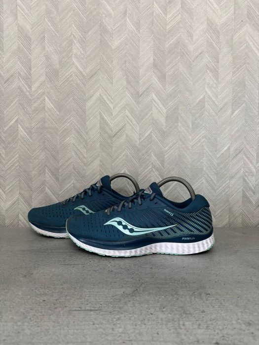 Кросівки Saucony Guide 13