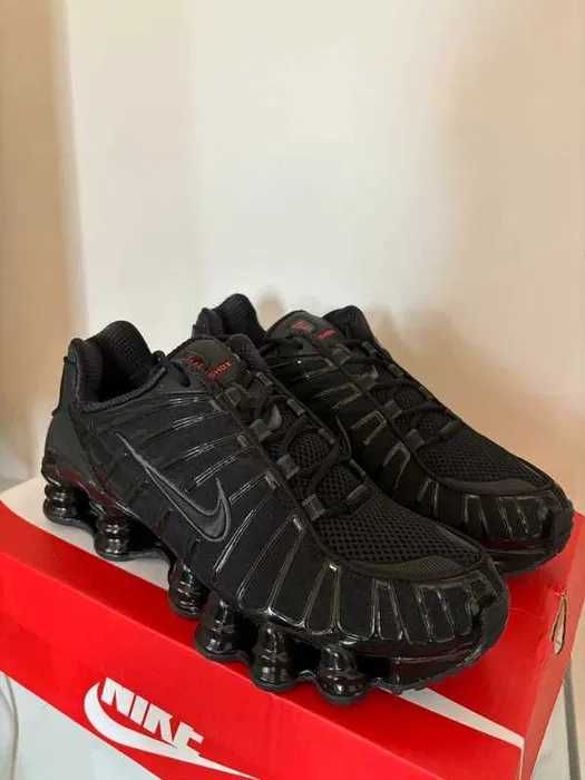 Buty czarne rozmiar 44