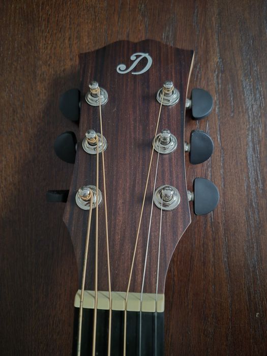 Dowina Puella-D 2017 Gitara Akustyczna + Pokrowiec, ksiażka chwytów gitarowych, urządzenie do strojenia