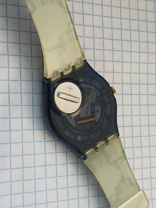 Вінтажний швейцарський чоловічий годинник Swatch