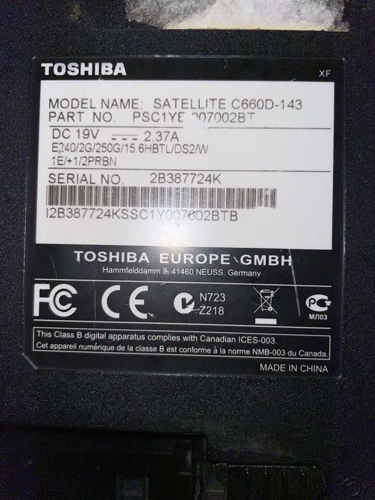Toshiba satellite C660D-143
