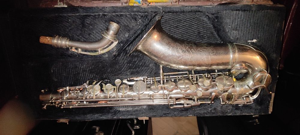 Саксофон альт Fulda німець повністю перекритий