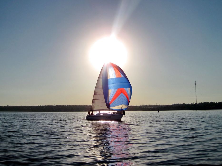 Продам парусную яхту Ирбис