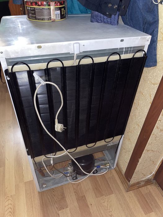 Морозильна камера indesit