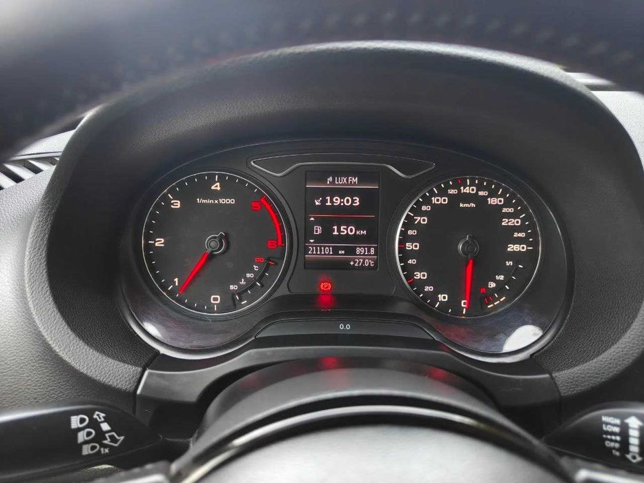 Audi A3 2014 VIN WAUZZZ8V6EA137489 фото оголошення 12 з 22
