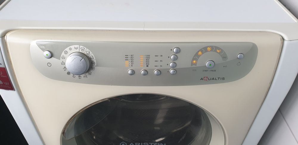 Máquina Lavar Roupa Ariston Aqualtis