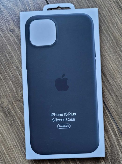 Etui Apple Silicone Case do iPhone 15 Plus z MagSafe czarne NOWE