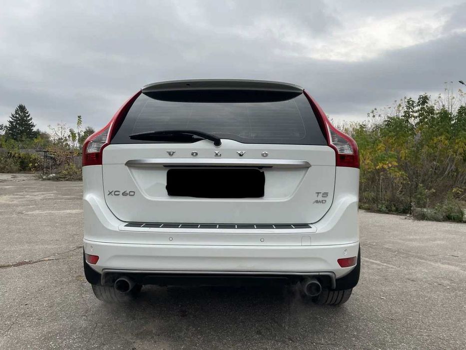Volvo XC60  2017р 2.0 бензин