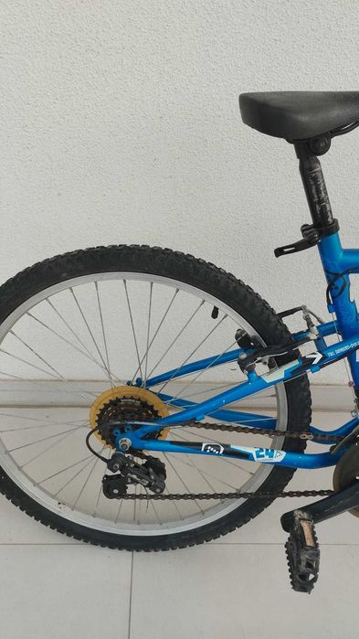Bicicleta B'Twin 24 Polegadas – Suspensão Total